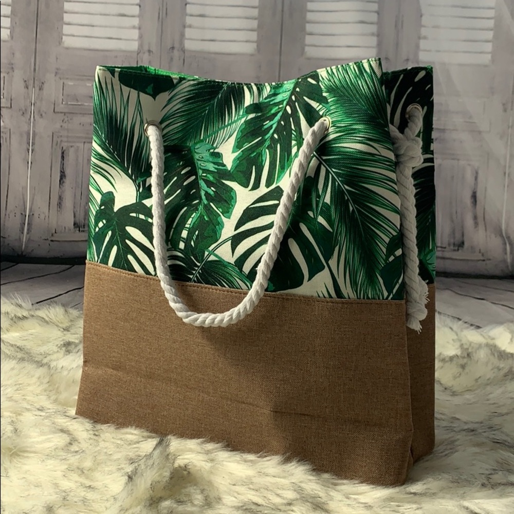 New Palm Bag - Picture 1 of 8